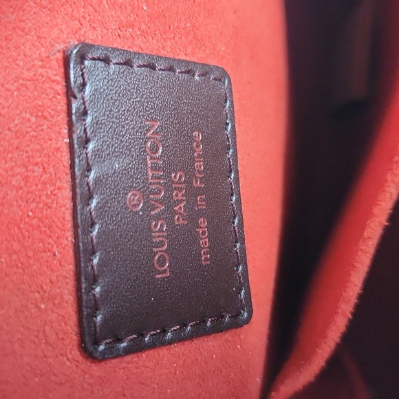 Louis Vuttion Damier Ebene Ipanima Bag - Picture 6 of 10